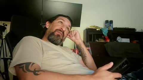 devilPup75 online show from December 3, 2025, 5:37 am