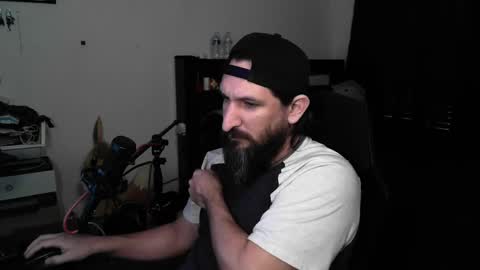 devilPup75 online show from May 15, 2026, 8:38 pm
