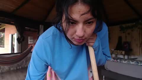 Saray online show from May 15, 2026, 4:14 pm
