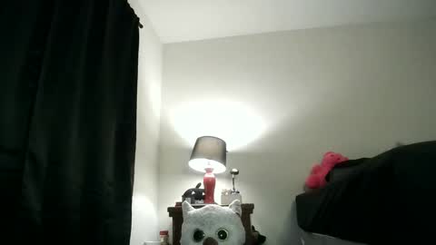 ascianwitch online show from March 2, 2026, 7:15 am