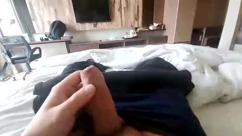 ash795179 online show from April 8, 2026, 5:51 am