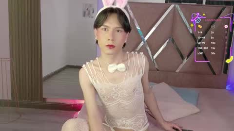 Ash Femboy online show from October 15, 2025, 8:31 pm