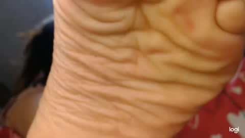 ashley online show from February 8, 2026, 5:00 am