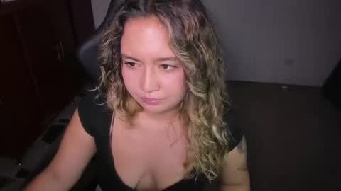 ash_smith1 online show from November 26, 2025, 10:55 pm