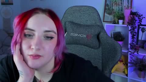 Snapshot of asheluck chatting on January 19, 2025, 2:25 am AshleyAshe online show from January 19, 2025, 2:25 am