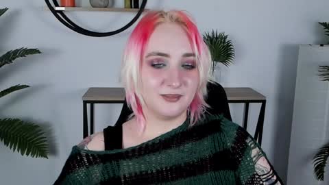 Snapshot of asheluck chatting on January 30, 2025, 2:38 am AshleyAshe online show from January 30, 2025, 2:38 am