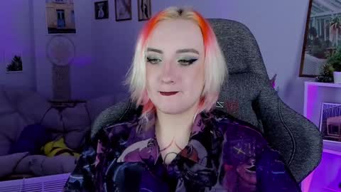 Snapshot of asheluck chatting on February 8, 2025, 8:21 pm AshleyAshe online show from February 8, 2025, 8:21 pm