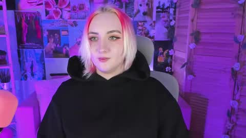 Snapshot of asheluck chatting on February 13, 2025, 8:45 pm AshleyAshe online show from February 13, 2025, 8:45 pm