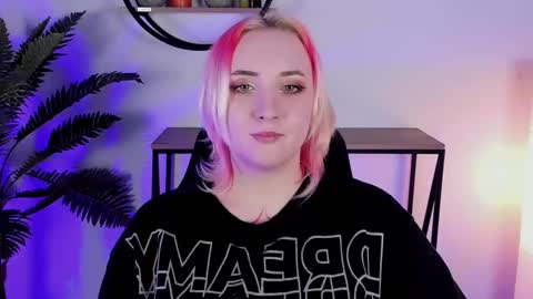 Snapshot of asheluck chatting on February 27, 2025, 8:39 am AshleyAshe online show from February 27, 2025, 8:39 am