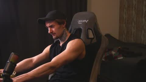 Jerk Machine online show from May 30, 2026, 7:38 am