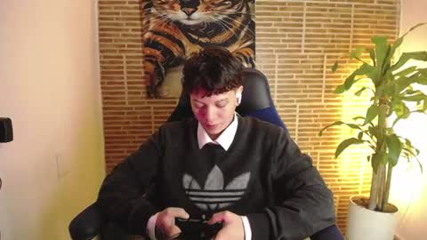 Snapshot of asher_addams__ chatting on July 18, 2026, 5:33 am asher_addams__ online show from July 18, 2026, 5:33 am