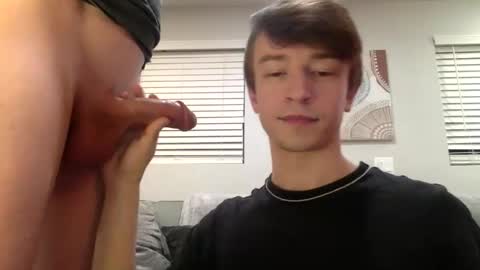 Ashing online show from March 11, 2026, 3:56 am