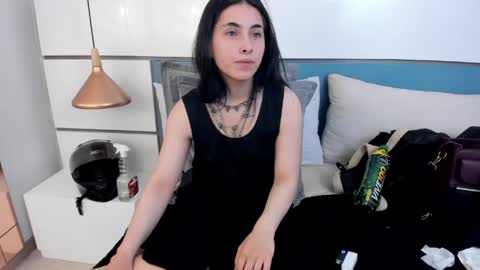 Snapshot of ashkoreh chatting on April 28, 2026, 6:57 pm Ashkoreh online show from April 28, 2026, 6:57 pm