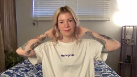 Ashlee online show from February 18, 2026, 3:30 pm