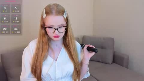 ashleighsexauer online show from May 27, 2026, 4:26 pm