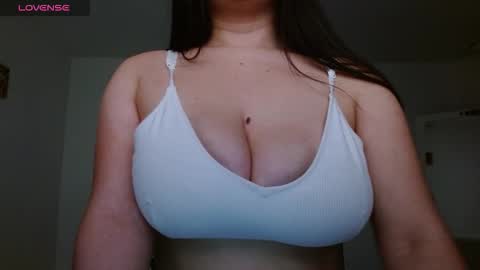 Ashley online show from October 25, 2025, 4:42 am