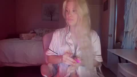 Ashley online show from June 6, 2026, 1:05 pm