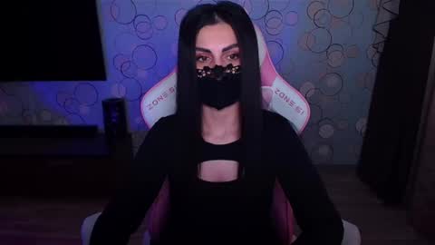 Snapshot of ashley__cooper__ chatting on April 28, 2026, 5:01 am Yasmina online show from April 28, 2026, 5:01 am