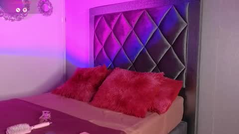 Ashley online show from February 18, 2026, 8:38 pm