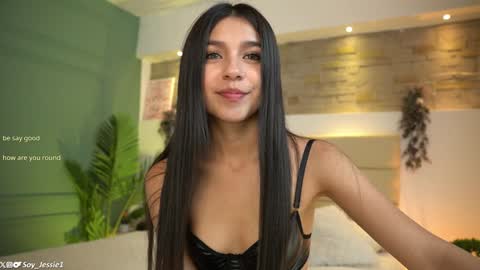 Snapshot of ashley_jones9 chatting on January 9, 2025, 1:35 pm Jessie 40off soy jessie1 online show from January 9, 2025, 1:35 pm