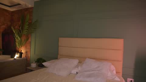 Snapshot of ashley_jones9 chatting on November 15, 2025, 1:07 pm Jessie 40off soy jessie1 online show from November 15, 2025, 1:07 pm