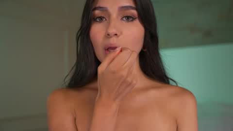 Jessie 40off soy jessie1 online show from April 3, 2026, 2:48 pm