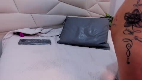 Snapshot of ashley_miller26 chatting on February 18, 2025, 5:42 pm ashley_miller26 online show from February 18, 2025, 5:42 pm