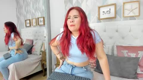 ashley_stone7 online show from October 23, 2025, 10:08 pm