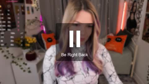 Snapshot of ashley_swan chatting on October 30, 2025, 11:55 am Ashley next stream on Sunday online show from October 30, 2025, 11:55 am