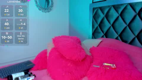 Snapshot of ashleybrend chatting on December 22, 2024, 12:50 am CAMILA online show from December 22, 2024, 12:50 am