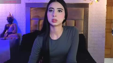 Snapshot of ashleybrend chatting on December 27, 2024, 5:05 pm CAMILA online show from December 27, 2024, 5:05 pm