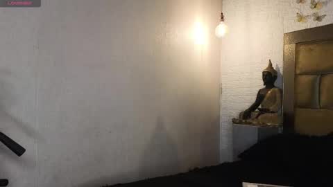 Snapshot of ashleybrend chatting on October 1, 2025, 12:44 pm CAMILA online show from October 1, 2025, 12:44 pm