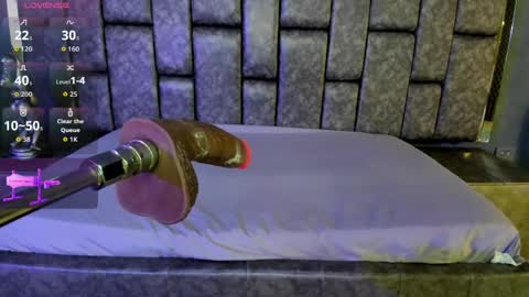 ASHLEY  My schedule 600 - 1400 GMT -5 online show from April 15, 2026, 5:03 am