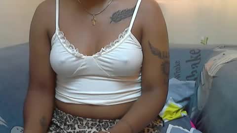 Snapshot of ashleyqueen_x chatting on October 18, 2025, 8:15 am ashleyqueen X online show from October 18, 2025, 8:15 am