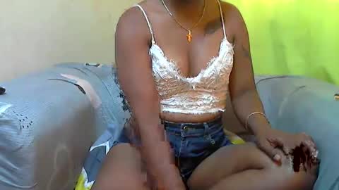 Snapshot of ashleyqueen_x chatting on November 13, 2025, 9:30 am ashleyqueen X online show from November 13, 2025, 9:30 am