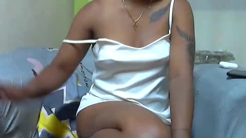 Snapshot of ashleyqueen_x chatting on November 13, 2025, 9:36 pm ashleyqueen X online show from November 13, 2025, 9:36 pm