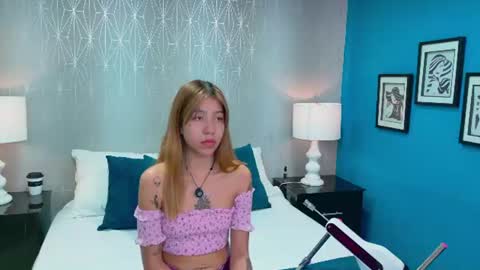 AshleyRoberh online show from August 4, 2026, 3:21 am