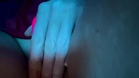 Snapshot of ashleyshyne69 chatting on December 27, 2024, 3:04 pm Ashley online show from December 27, 2024, 3:04 pm