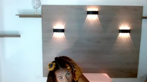 ashleysofiathenison online show from July 18, 2026, 1:48 pm