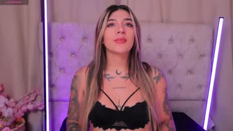 Ashley Lauren online show from February 20, 2025, 3:45 am