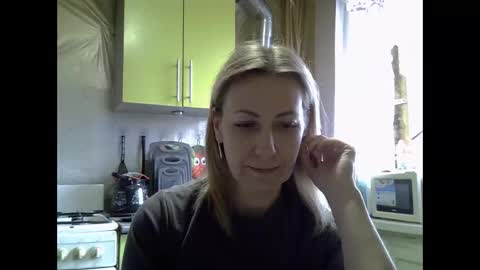Snapshot of ashleyxhoney chatting on December 15, 2025, 8:29 am AshleyXHoney online show from December 15, 2025, 8:29 am