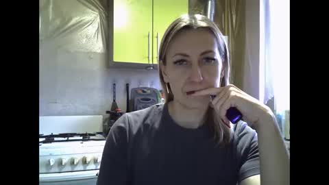 Snapshot of ashleyxhoney chatting on December 16, 2025, 7:02 am AshleyXHoney online show from December 16, 2025, 7:02 am