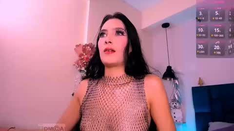 Ashlie  online show from December 22, 2024, 3:11 pm