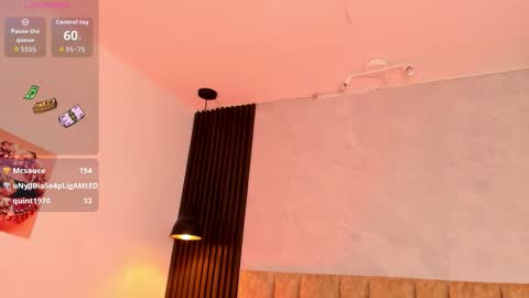 Ashlie  online show from November 18, 2025, 11:03 am