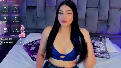 Ashly online show from April 18, 2026, 3:32 am