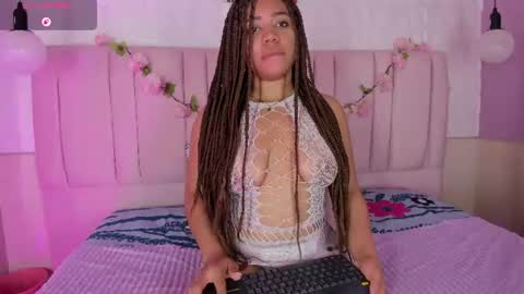 Snapshot of ashly_ruiz chatting on July 22, 2026, 8:33 pm ASHLY online show from July 22, 2026, 8:33 pm
