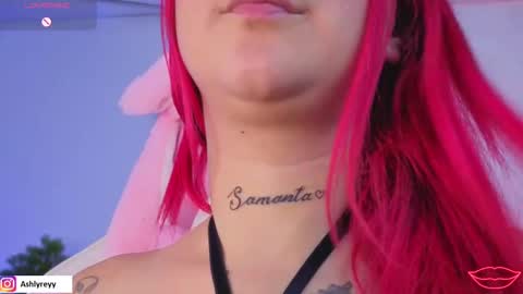 Snapshot of ashlyrey_1 chatting on September 17, 2025, 10:55 pm Ashly online show from September 17, 2025, 10:55 pm