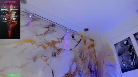 Snapshot of ashlysent_ts chatting on November 7, 2025, 1:44 pm ashlysent_ts online show from November 7, 2025, 1:44 pm