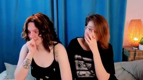 Kristine online show from April 16, 2026, 9:39 pm