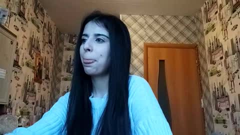 Lina online show from December 20, 2025, 10:39 pm